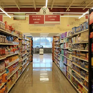 a grocery store aisle