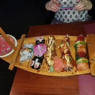 Just ate here for the first time and I must say the shushi was amazing definitely will return.  Tommy