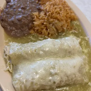 2 enchiladas Combo lunch specials comes with Fidel soup.