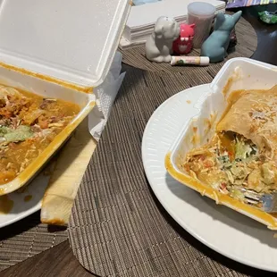 Wet burritos w red sauce no lettuce. Terrible (doesn't look like red sauce and lettuce was included.