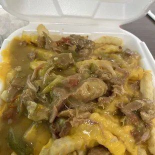 Chile Verde fries. 10 outta 10. Remind me of the classic ones from the now closed Taco Bender. Slow marinated meat with amazing flavor.