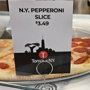 NY Pepperoni Slice