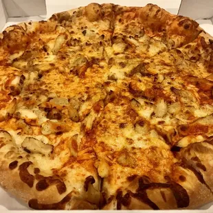 Medium buffalo chicken pizza (Halal) -- a little spicy and a lot of yummy!