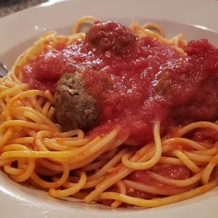 Spaghetti and meatballs