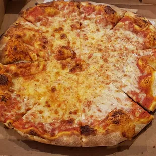 14&quot; Cheese Pizza
