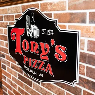 Tony's Pizza