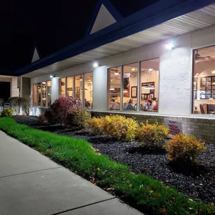 Storefront for Tony's