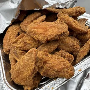 Party Wings