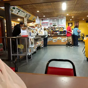 customers in the restaurant