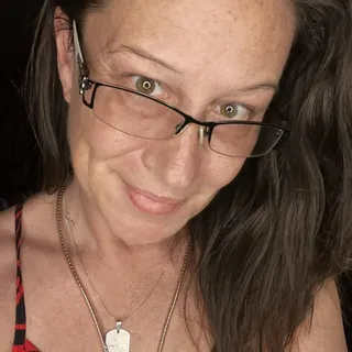 Tina B.