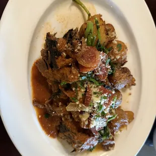 Braised Beef in Pepperoni Sauce