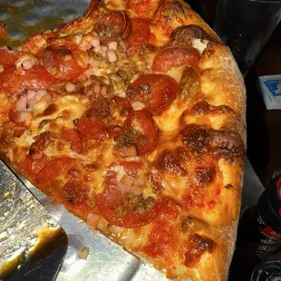 Grizzly pizza
