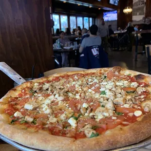 Spartan pizza add chicken