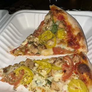 Spartan pizza with chicken