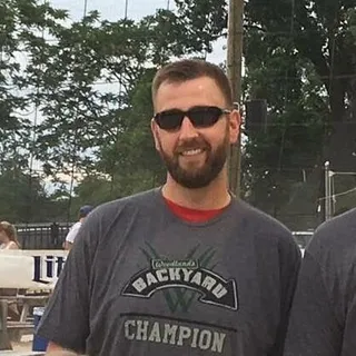 Chris L.