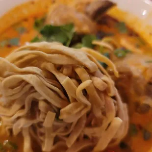 Khao Soi (curry chicken noodle)