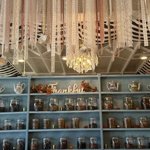 interior, donuts