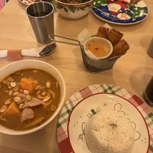 Massaman Curry Pad Cha Crispy Rolls
