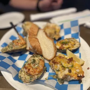 Oysters Trio