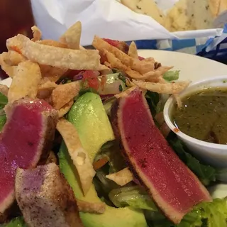 Seared Tuna Salad