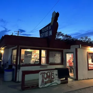 Front of Toots Drive in