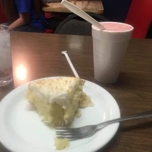Coconut cream pie and a strawberry banana malt! Yum!