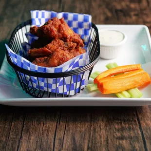*WINGS
served with fresh celery ,carrots,ranch or blue cheese sauce