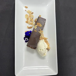 Dalmatinski Rogac (Carob) Chocolate Cake I