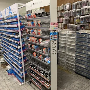 Wow Cnd and Carmia gel color