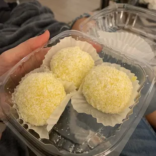 Mango Mochi