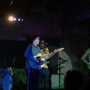 Andrew and Lonzine of Sun Delay!