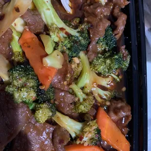 Beef with Garlic Sauce