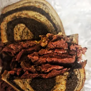 a roast beef sandwich