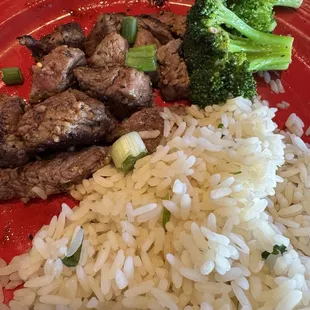 Filet Bites, Broccoli, Seasoned Rice