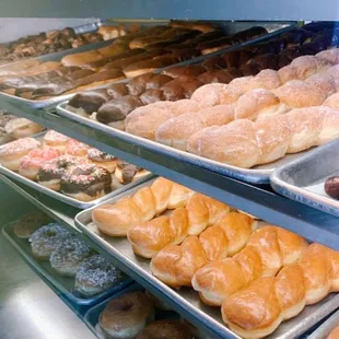 donuts, dough desserts, food