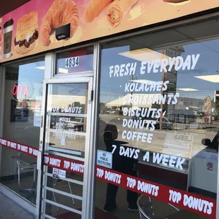 Top Donuts