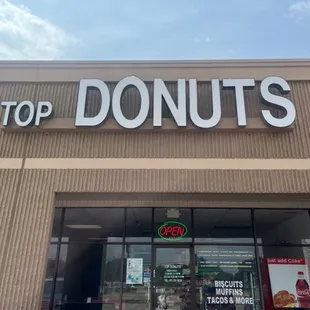 the sign out front; in a small strip shopping center. easy parking