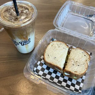 Caramel Macchiato &amp; Avocado Egg Sandwhich