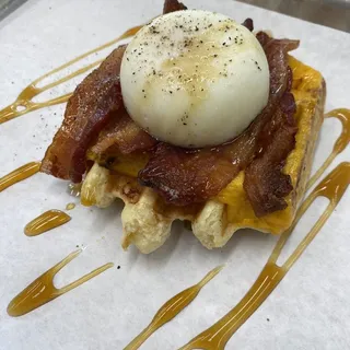 BaconAnna Butter Waffle