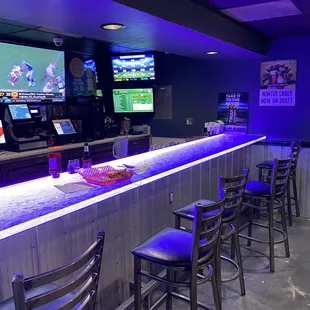 sushi and sashimi, interior