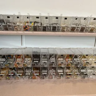 So many choices of toppings