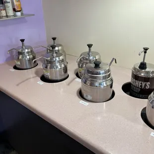 Sauce station
