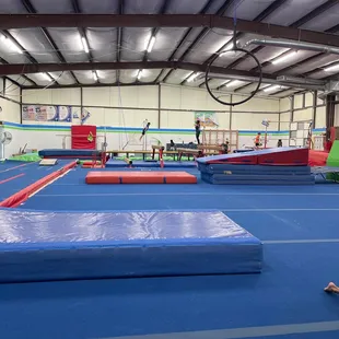 Lighting is fantastic! Great gym!