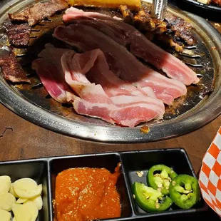 Adjustable vents which create a dark spot - annoying.