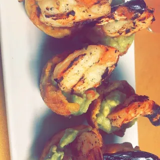 Shrimp Plantain Guacamole Bites