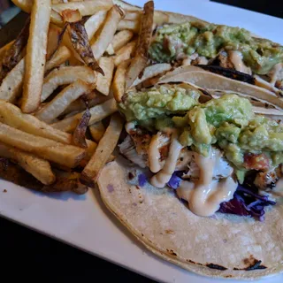 Chipotle Avocado Chicken Tacos