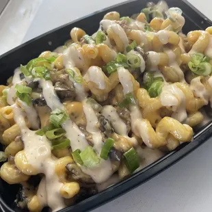 Beef Stroganoff Mac n Cheese