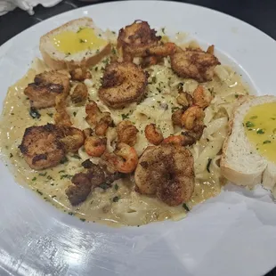 Top Notch Seafood pasta