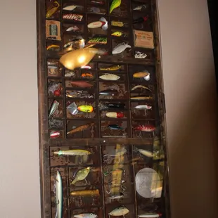 Wonderful decor with the old photographs and memorabilia of the Pickwick area