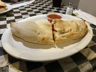 Tusca's Pizzeria